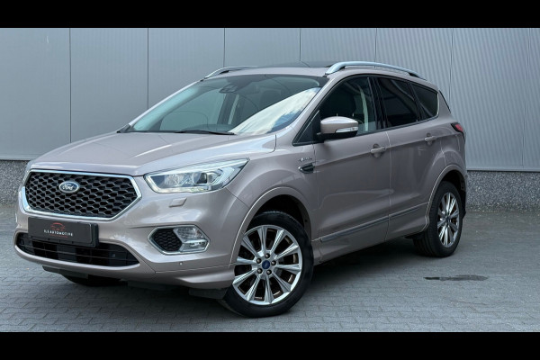 Ford Kuga Vignale 4WD AUT Pano ACC Trekhaak Camera Leder