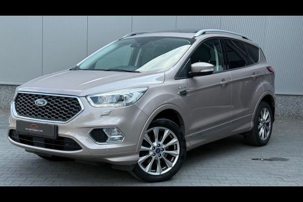 Ford Kuga Vignale 4WD AUT Pano ACC Trekhaak Camera Leder