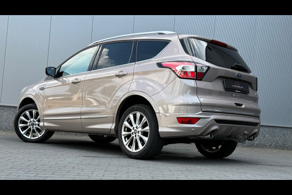 Ford Kuga Vignale 4WD AUT Pano ACC Trekhaak Camera Leder