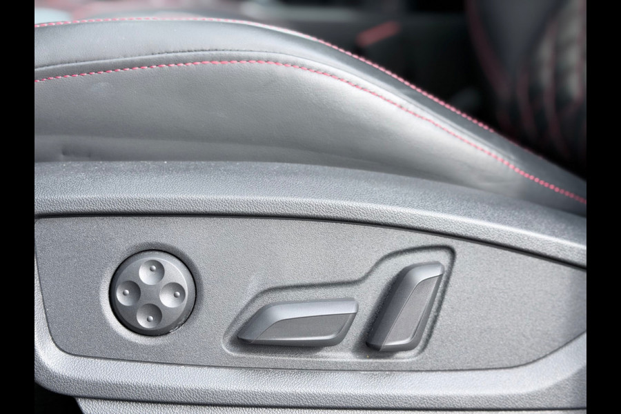 Audi Q5 Sportback 55 TFSI e S edition Competition Pano/Sfeer
