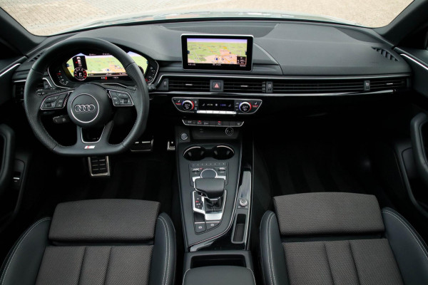 Audi A4 Avant 40 2.0TFSI S line Black Edition Facelift 190pk S-Tronic! 1e Eig|DLR|Panoramadak|Virtual Cockpit|Leder|LED|Black|19