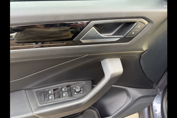 Volkswagen T-Roc Cabrio 1.5 TSI R-Line ** LED, NAVI+, ACC, TREKH, SPIEGEL- & WINTER-PACK, 17-inch LMV ** 1e EIG - VW-AG - UNFALLFREI ** ** INFORMEER OOK NAAR ONZE AANTREKKELIJKE FINANCIAL-LEASE TARIEVEN **