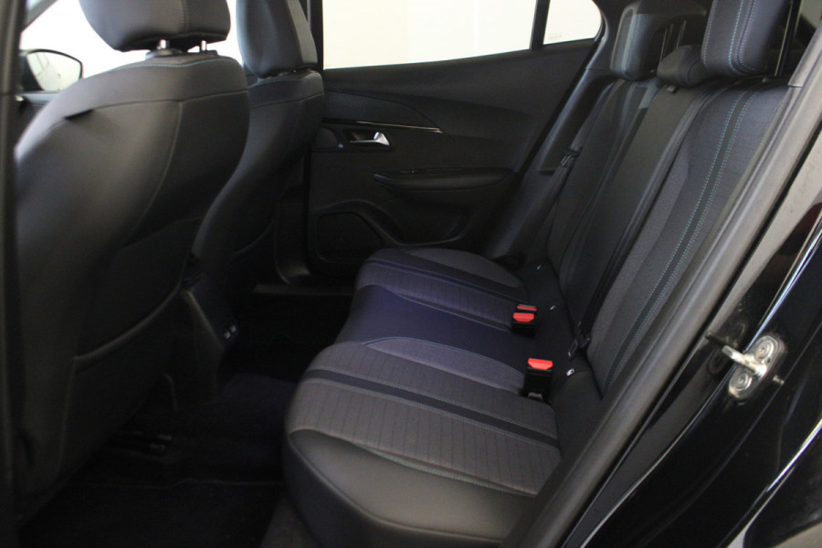 Peugeot 2008 1.2 PureTech Allure Pack |Navi|Camera|