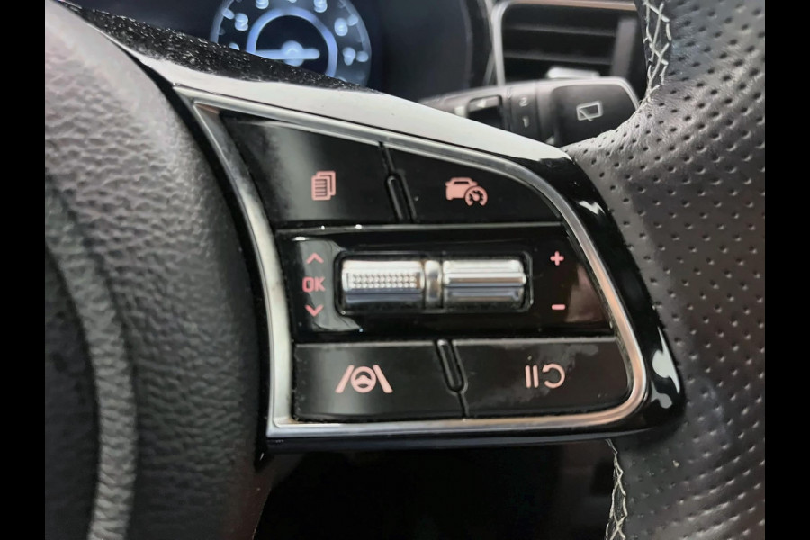 Kia Ceed 1.0 T-GDi GT-Line Panoramadak Navigatie Apple Carplay Android Auto Camera Parkeerhulp achter Adaptive Cruise Control Stoel- en stuurverwarming Stoelventilatie Dodehoekassistent Climate Control Lichtmetalen velgen