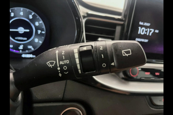 Kia Ceed 1.0 T-GDi GT-Line Panoramadak Navigatie Apple Carplay Android Auto Camera Parkeerhulp achter Adaptive Cruise Control Stoel- en stuurverwarming Stoelventilatie Dodehoekassistent Climate Control Lichtmetalen velgen