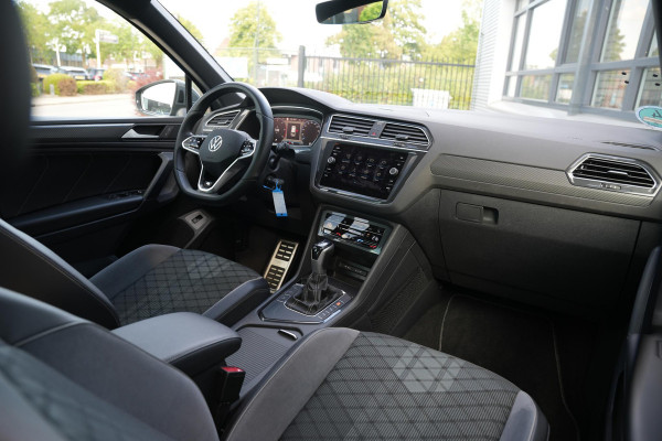 Volkswagen Tiguan 2.0 TDI R-Line Business+ IQ Light R Line Adapt. Cruise Stoelverw.
