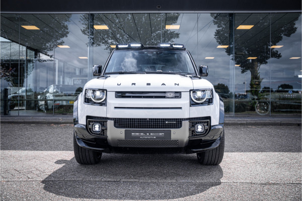 Land Rover Defender 130 3.0 P400 130 X-Dynamic SE 8-p ** Panodak ** Trekhaak ** Meridian ** Treeplanken ** URBAN ** Memory ** 23 inch ** Ventilatie