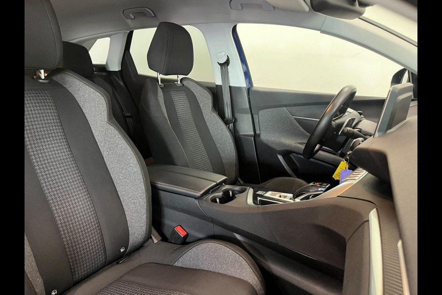 Peugeot 3008 1.2 PureTech Active Business Navigatie Apple Carplay Android Auto Parkeerhulp Cruise Control Stoelverwarming Virtual Cockpit Climate Control Lichtmetalen velgen