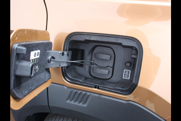 Fiat Grande Panda La Prima 7.4 kW 44 kWh Cruise control Cruise control Achteruitrijcamera Voorstoelen verwarmd Stuurverwarming Parkeersensoren Apple Carplay/ Android Auto