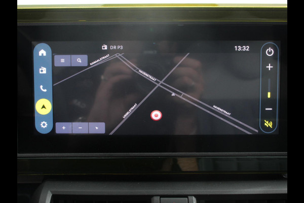 Fiat Grande Panda La Prima 7.4 kW 44 kWh Cruise control Cruise control Achteruitrijcamera Voorstoelen verwarmd Stuurverwarming Parkeersensoren Apple Carplay/ Android Auto