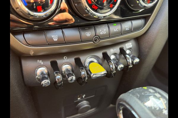 MINI Countryman 220PK HYBRID COOPER S E ALL4 CHILI SPORT LEDER/NAVI/CARPLAY/PANORAMADAK