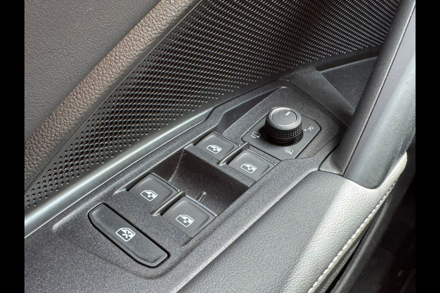 Volkswagen Tiguan 1.5 eTSI DSG LIFE GOAL IQ.LIGHT/360°CAMERA/TREKHAAK ***