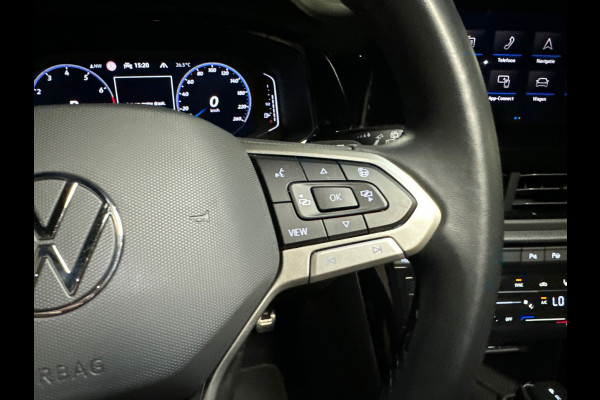 Volkswagen T-Roc 1.5 TSI R-Line Pano|IQ|Keyles|CarPlay|Sfeer