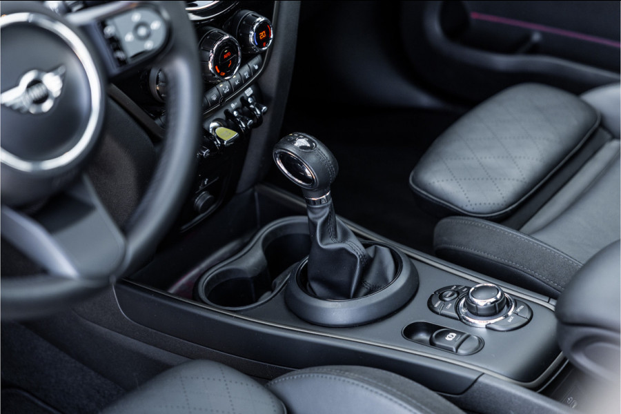 MINI Countryman Cooper S E ALL4 Pano / Harman Kardon / Elek Stoelen / Leder / Adaptive Cruise /