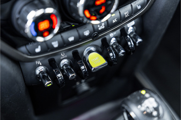 MINI Countryman Cooper S E ALL4 Pano / Harman Kardon / Elek Stoelen / Leder / Adaptive Cruise /