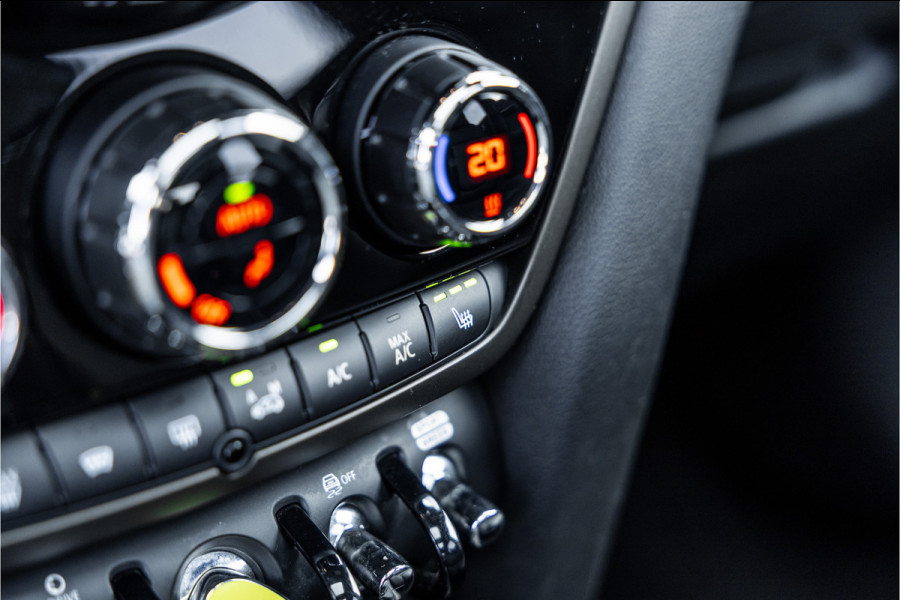 MINI Countryman Cooper S E ALL4 Pano / Harman Kardon / Elek Stoelen / Leder / Adaptive Cruise /