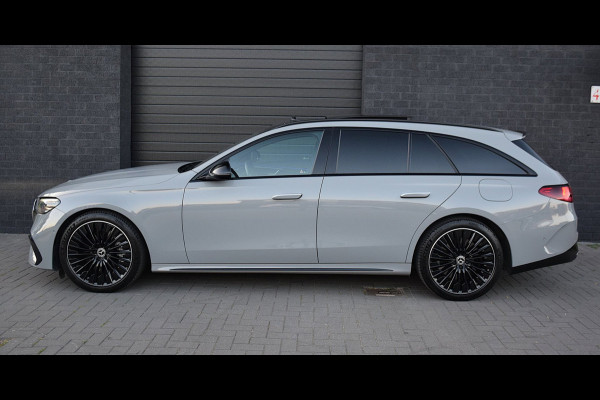 Mercedes-Benz E-Klasse Estate 300 e Exclusive Line*AMG Pakket*PANO*Trekhaak*Dubbel scherm*35Dkm