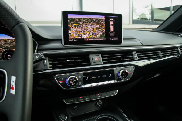 Audi A4 Avant 40 2.0TFSI S line Black Edition Facelift 190pk S-Tronic 2e|DLR|Panoramadak|Virtual Cockpit|Leder|LED Matrix|Black|19