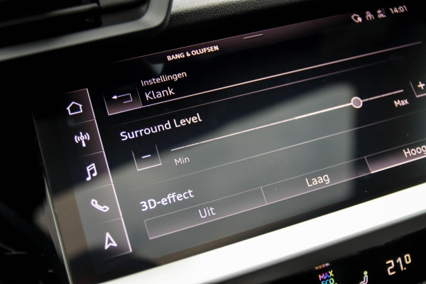 Audi A3 Sportback 40 TFSI e PHEV S Edition S-line 204pk S-Tronic! 1e|DLR|Panoramadak|Virtual Cockpit|Kuipstoelen|LED Matrix|Black