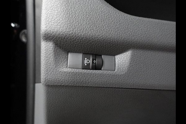 Opel Vivaro-e Combi L3H1 75 kWh 9-persoons PERSONENBUS Airco Navi PDCA Sidebars