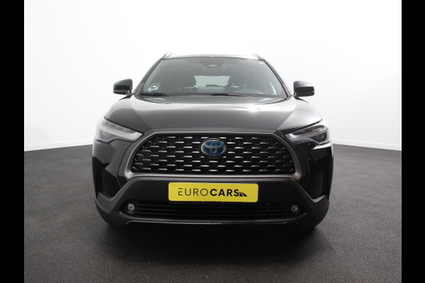 Toyota Corolla Cross Hybrid 200 Style Automaat Climate control Adaptieve cruise control Led Camera Verwarmde voorstoelen Keyless Trekhaak Stuurverwarming Apple Carplay/ Android Auto