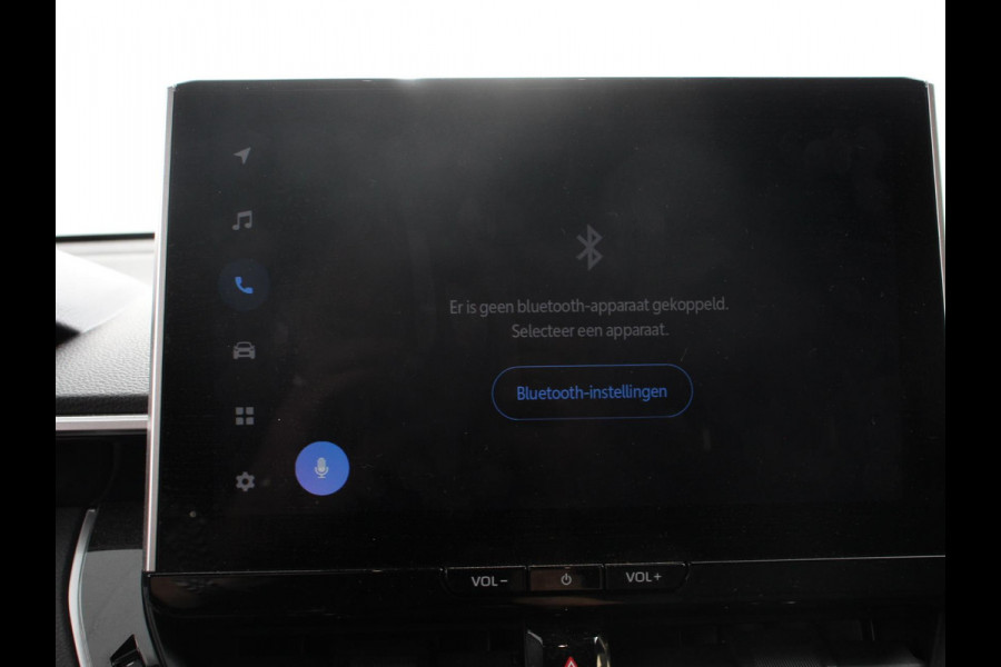 Toyota Corolla Cross Hybrid 200 Style Automaat Climate control Adaptieve cruise control Led Camera Verwarmde voorstoelen Keyless Trekhaak Stuurverwarming Apple Carplay/ Android Auto