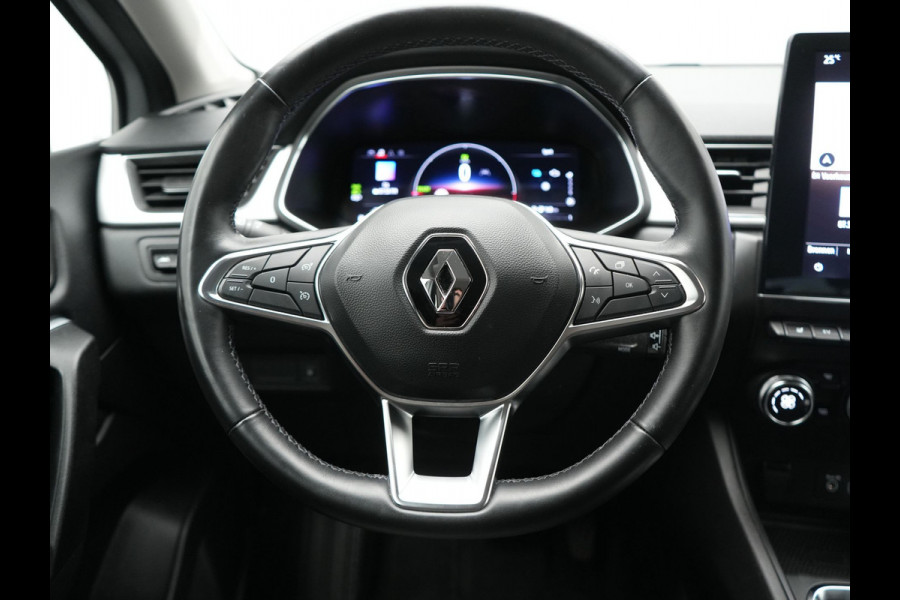 Renault Captur 1.6 E-Tech PHEV Intens 160pk | Camera | Apple Carplay | Cruise Control | Keyless | Sportstoelen Verwarmd | Virtual | Navigatie | DAB | 18"L.M | | Plug In Hybrid |
