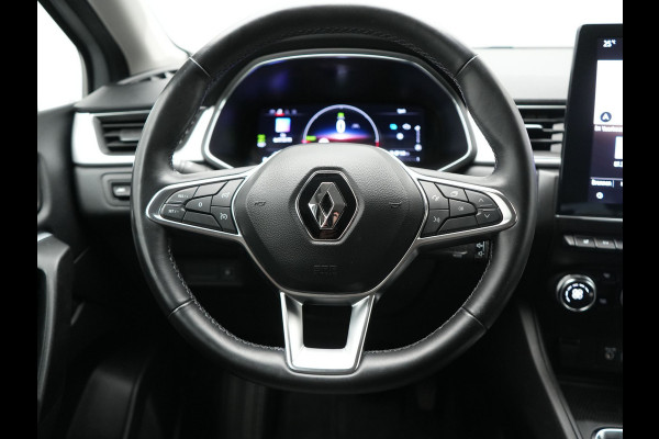 Renault Captur 1.6 E-Tech PHEV Intens 160pk | Camera | Apple Carplay | Cruise Control | Keyless | Sportstoelen Verwarmd | Virtual | Navigatie | DAB | 18"L.M | | Plug In Hybrid |
