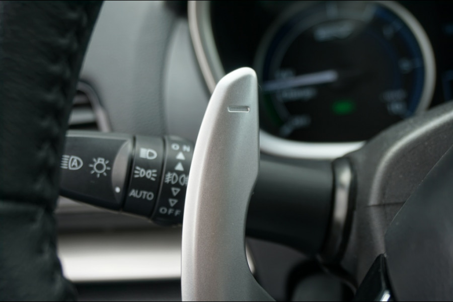 Mitsubishi Eclipse Cross 2.4 PHEV Intense+ CRUISE | CLIMA | 1.500 KG TREKGEWICHT