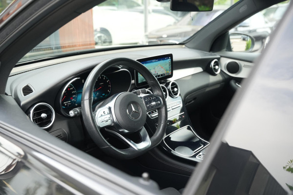 Mercedes-Benz GLC 200 4MATIC AMG Line Cruise Clima Leer/Alcantara Facelift model