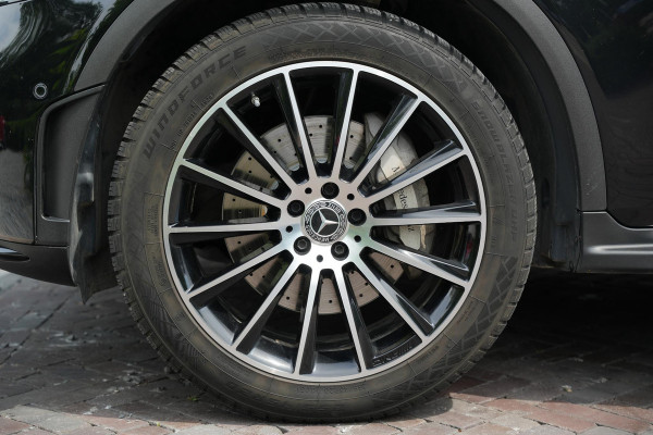 Mercedes-Benz GLC 200 4MATIC AMG Line Cruise Clima Leer/Alcantara Facelift model