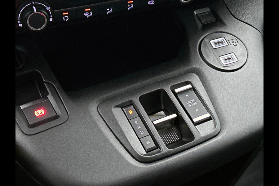 Opel Combo 1.5 BlueHDi 130PK L2 Automaat Apple Carplay / Android Auto Navigatie Trekhaak Airco Camera Cruise Control Parkeersensoren V+A DAB
