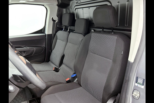 Opel Combo 1.5 BlueHDi 130PK L2 Automaat Apple Carplay / Android Auto Navigatie Trekhaak Airco Camera Cruise Control Parkeersensoren V+A DAB