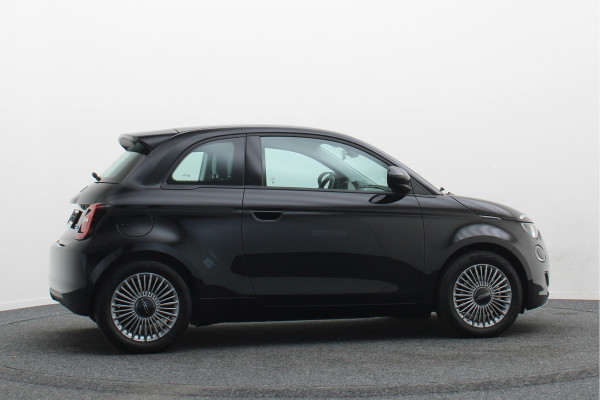 Fiat 500E Icon 42 kWh SOH 97%, Virtual Cockpit, Apple Carplay, Lane Assist, 16"