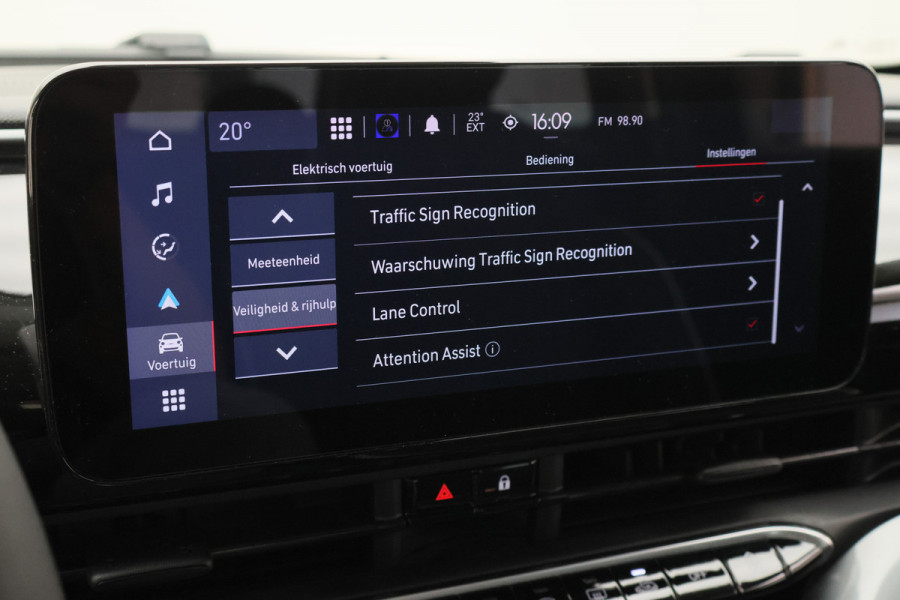 Fiat 500E Icon 42 kWh SOH 97%, Virtual Cockpit, Apple Carplay, Lane Assist, 16"