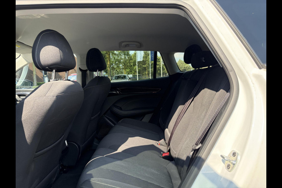 MG Mg5 electric Long Range Comfort 61 kWh SOH 99% | ACHTERUITRIJCAMERA | ADAPT. CRUISE CONTROL | STOEL & STUUR VERWARMING