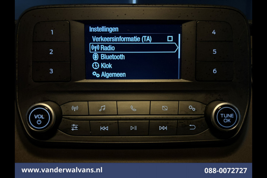 Ford Transit 2.0 TDCI 130pk L3H2 Euro6 Airco | Cruisecontrol | Camera | Parkeersensoren Verwarmde voorruit, Bijrijdersbank