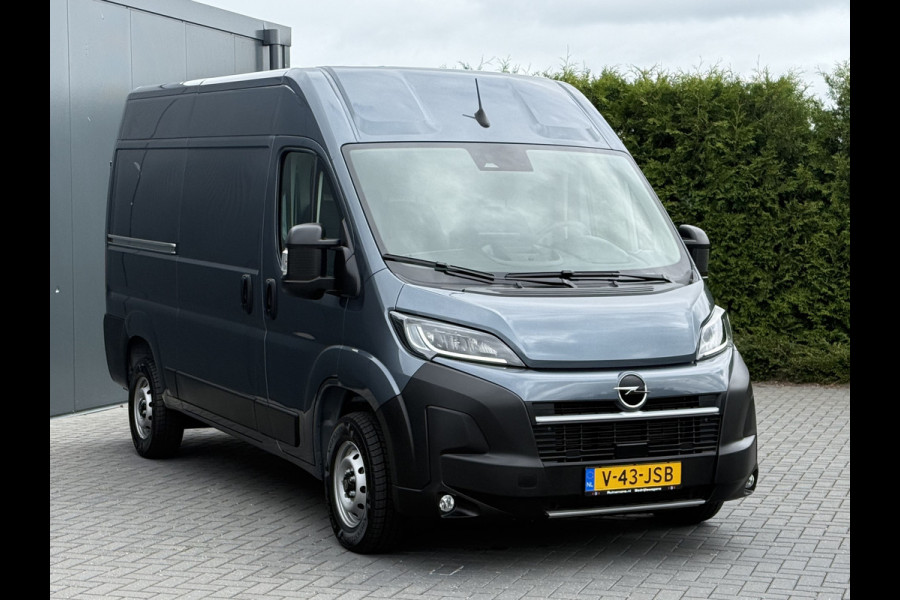 Opel Movano 2.2D 120 PK / L2H2 / ** NIEUW BPM VRIJ ** / TREKHAAK / CAMERA / 3-ZITS / ECC / LED / CRUISE / LANE ASSIST