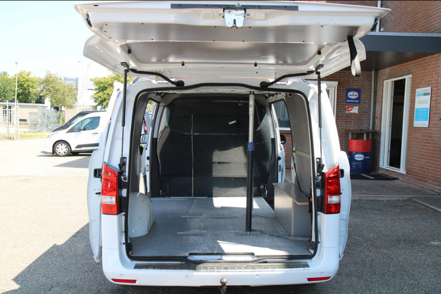 Mercedes-Benz Vito 114 CDI Lang / Automaat / Trekhaak / Dubbele schuifdeur / Carplay