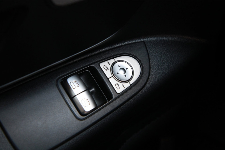 Mercedes-Benz Vito 114 CDI Lang / Automaat / Trekhaak / Dubbele schuifdeur / Carplay