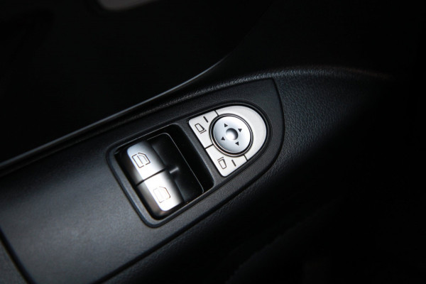 Mercedes-Benz Vito 114 CDI Lang / Automaat / Trekhaak / Dubbele schuifdeur / Carplay