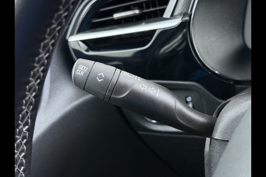 Opel CORSA-E 5Drs Elegance 50kWh Warmtepomp Navi Ecc Apple Carplay Android Auto Pdc Cruise Control SOH 90% Keyless Regen-Lichtsensor Lmv Led Isofix DAB Bluetooth Lane Assist 1e Eigenaar Origineel Nederlandse Auto
