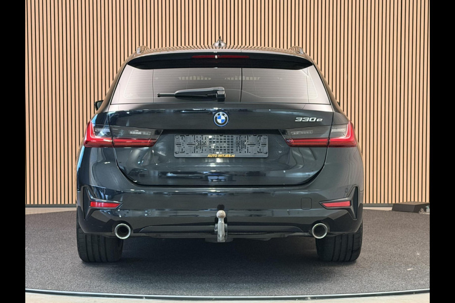 BMW 3 Serie Touring 330e xDrive Plugin-hybrid 292PK Aut. Sportline | Navi | Trekhaak | LED | PDC | Incl. garantie