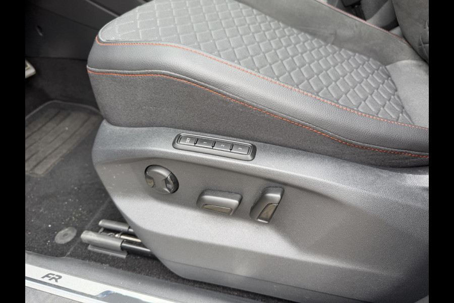Seat Tarraco 1.4 TSI e-Hybrid PHEV FR Business Intense 20"/Panoramadak/Trekhaak/Camera/Keyless/Dodehoek/Elektrische klep/Stuur + stoelverwarming v+a