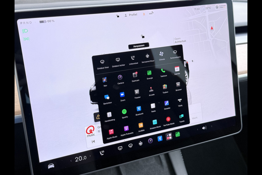 Tesla Model 3 Standard RWD Plus 60kWh Warmtepomp LFP-Accu SOH 93% AMD Ryzen™ ­Stuur+Stoelverwarming Navi Camera's Leder Adap.Cruise Elek.Achte Premium Luidsprekers Lmv 19" Led Panoramadak Google Maps® Elek.Stoelen+Memory 1e Eigenaar Origineel Nederlandse Auto