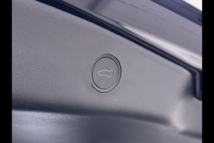 Tesla Model 3 Standard RWD Plus 60kWh Warmtepomp LFP-Accu SOH 93% AMD Ryzen™ ­Stuur+Stoelverwarming Navi Camera's Leder Adap.Cruise Elek.Achte Premium Luidsprekers Lmv 19" Led Panoramadak Google Maps® Elek.Stoelen+Memory 1e Eigenaar Origineel Nederlandse Auto