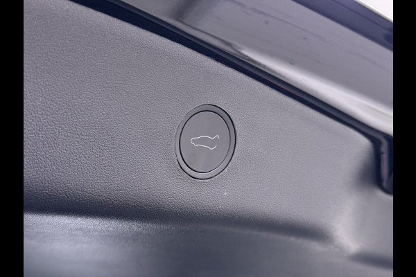 Tesla Model 3 Standard RWD Plus 60kWh Warmtepomp LFP-Accu SOH 93% AMD Ryzen™ ­Stuur+Stoelverwarming Navi Camera's Leder Adap.Cruise Elek.Achte Premium Luidsprekers Lmv 19" Led Panoramadak Google Maps® Elek.Stoelen+Memory 1e Eigenaar Origineel Nederlandse Auto