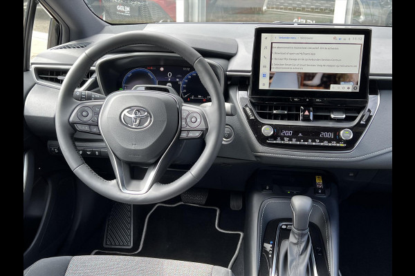 Toyota Corolla Touring Sports 140 Dynamic Plus | Stoel + Stuurverwarming, 17 inch, Parkeersensoren, Keyless, Groot scherm