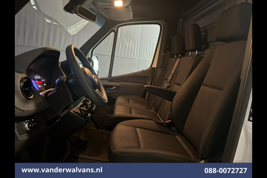 Mercedes-Benz Sprinter 211 CDI 115pk L2H2 Euro6 Airco | Trekhaak | Bijrijdersbank Bluetooth telefoonvoorbereiding