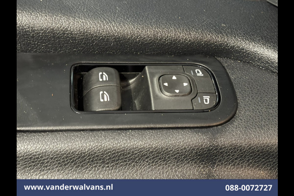 Mercedes-Benz Sprinter 211 CDI 115pk L2H2 Euro6 Airco | Trekhaak | Bijrijdersbank Bluetooth telefoonvoorbereiding